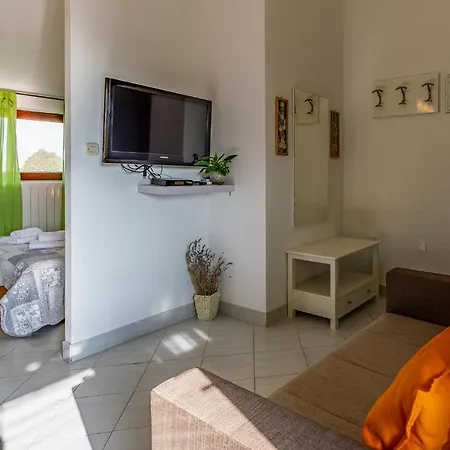 Awesome In With Kitchen *